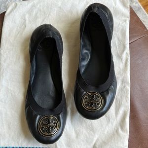 Tory Burch - Black flats 🖤